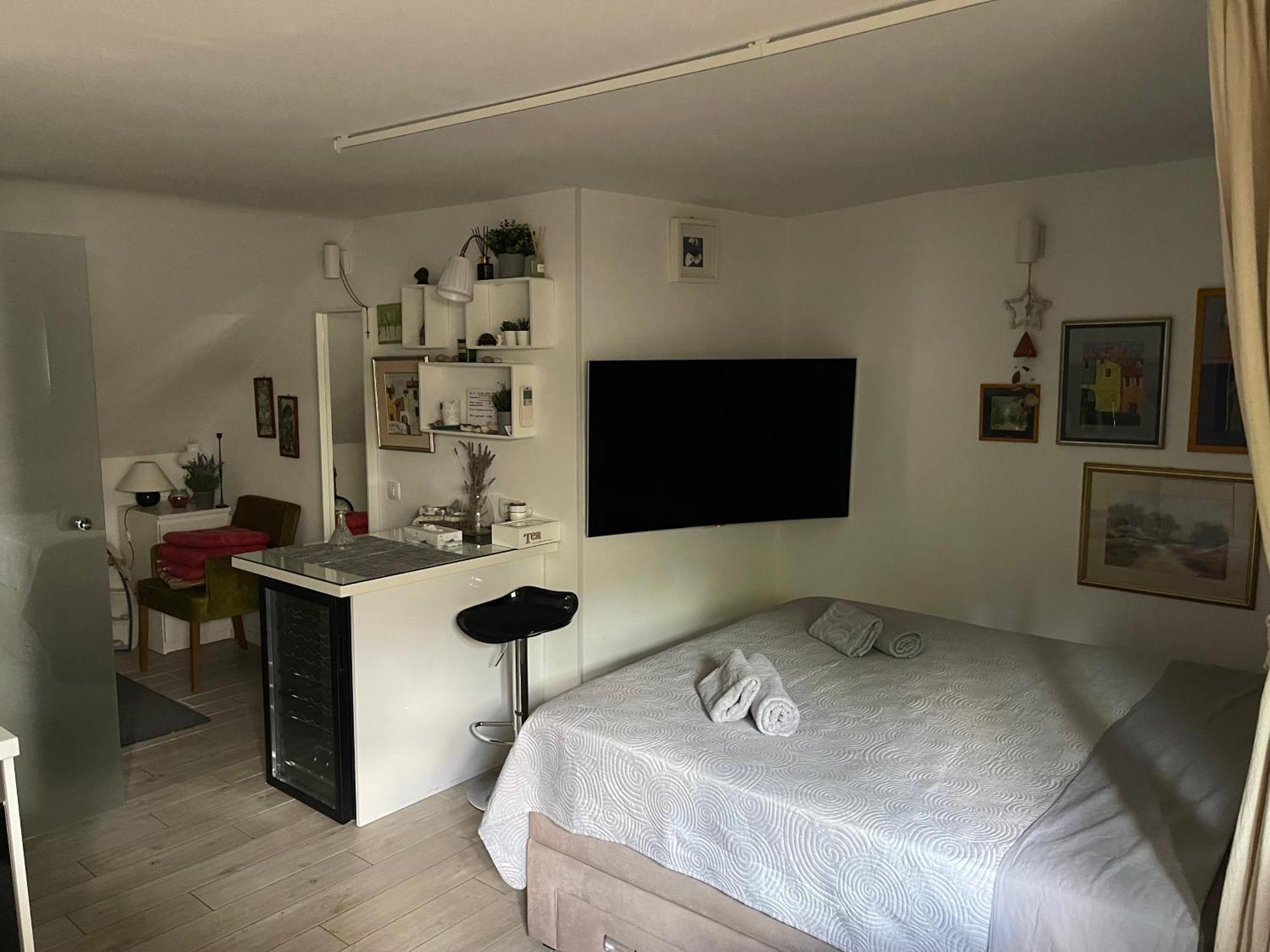 Studio Apartment Laura Пунат Экстерьер фото